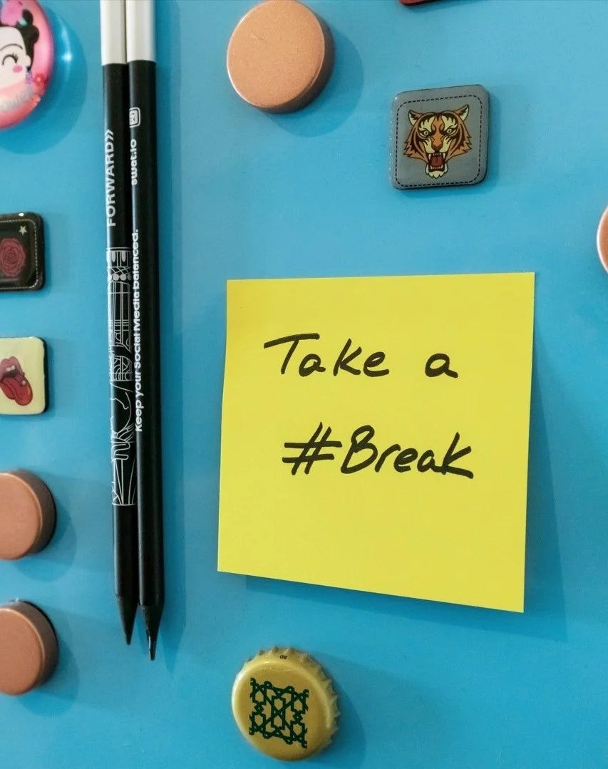 Fluorescent Sticky Note Pads Multicolor – 100 Sheets (76 x 76 x 4), Effective Note-Taking & Organizing